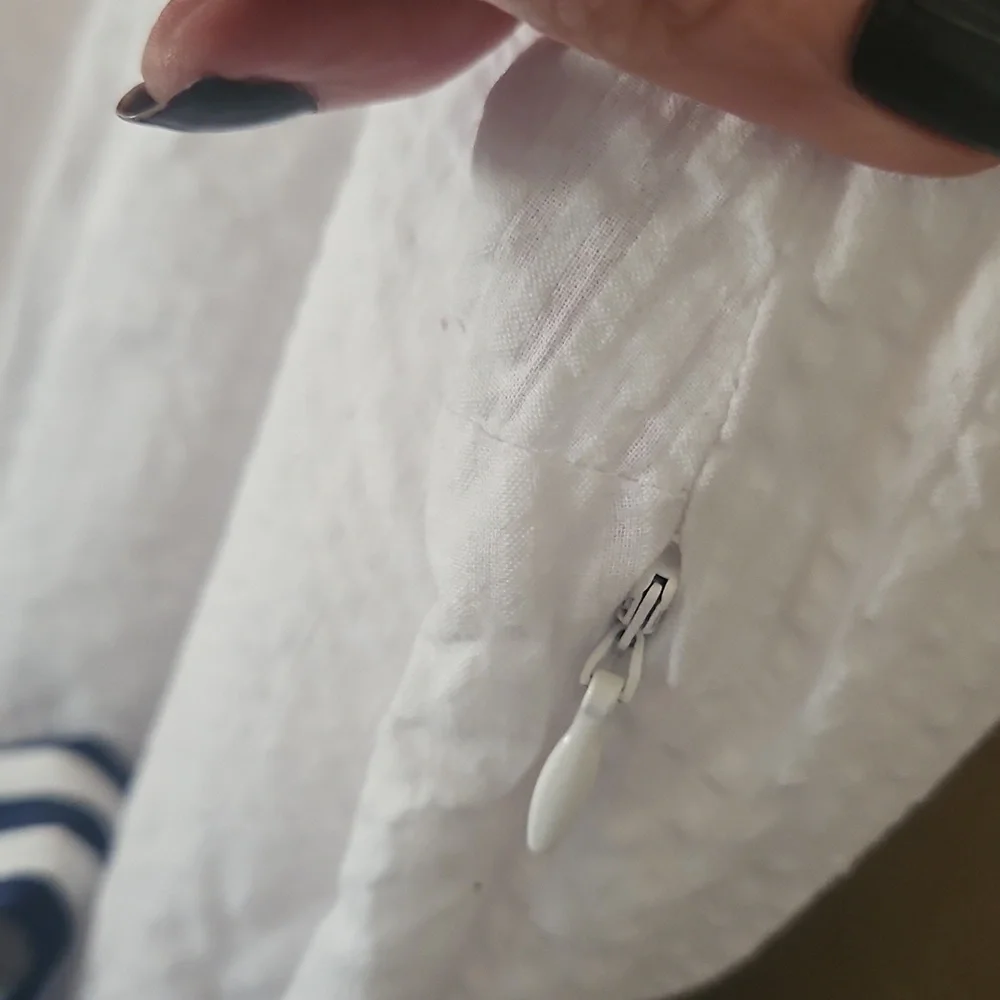 EUC Vineyard Vines Dress - Picture 6 of 7